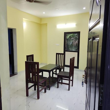 Sri Sai Farm House Puducherry Eksteriør billede