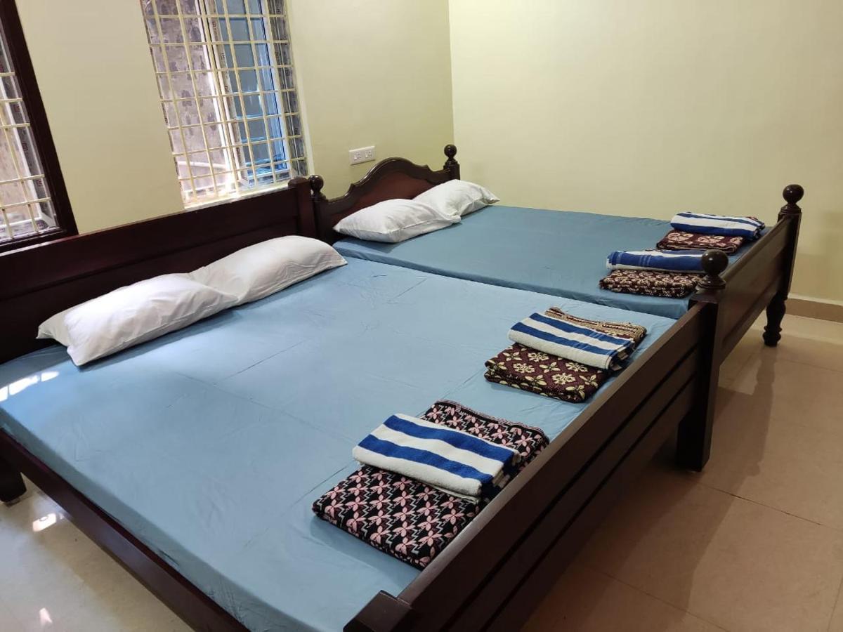 Sri Sai Farm House Puducherry Eksteriør billede