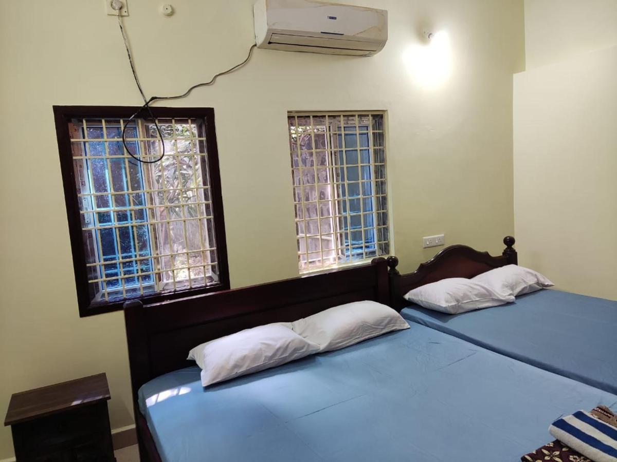 Sri Sai Farm House Puducherry Eksteriør billede